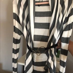Very cute Striped cardigan size L.